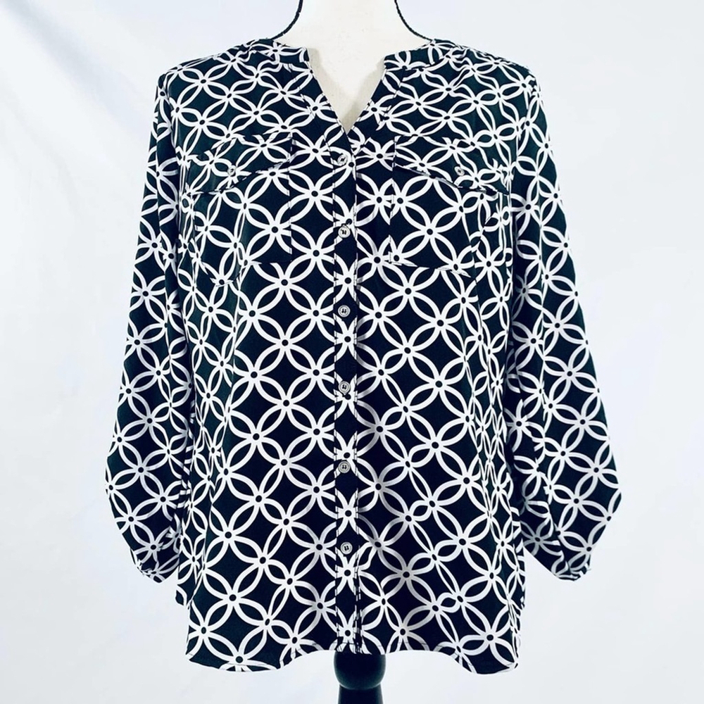 Notations Black White Button Up Blouse Small